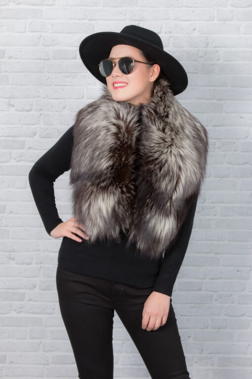 NO.1 SAGA FOX FUR