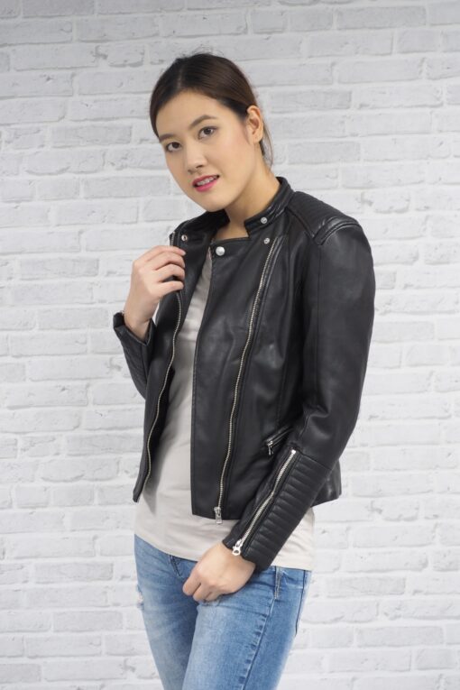 H&M BLACK LEATHER JACKET SIZE M