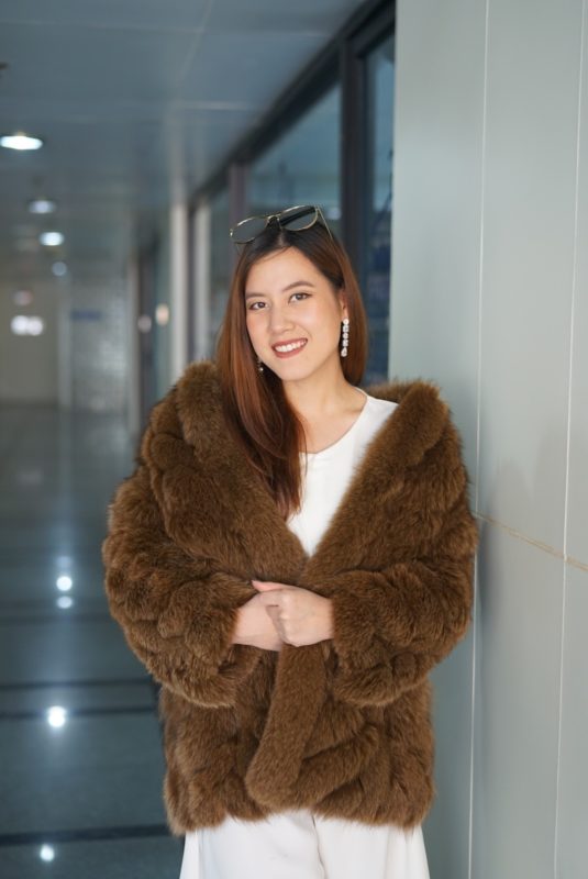 NO.30 SAGA FOX COAT LONG BROWN (GOLD TAG)