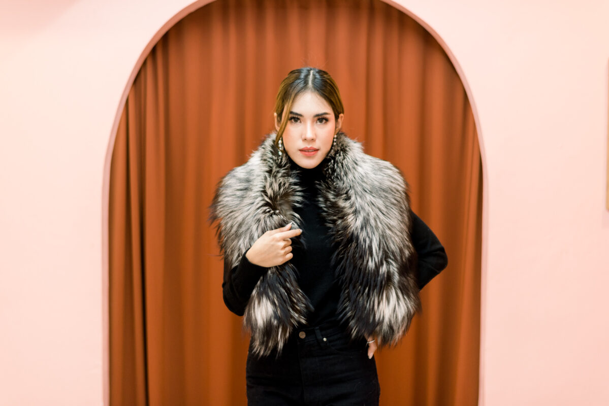 NO.1 SAGA FOX FUR